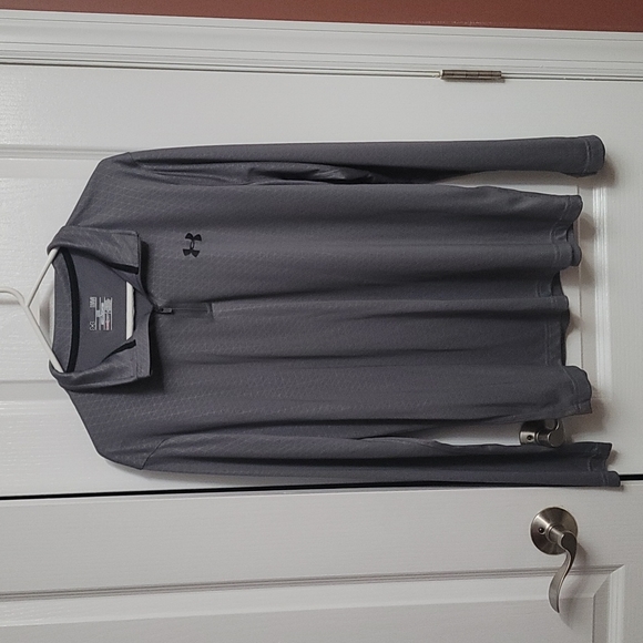 Under Armor Pull Over Heatgear - Picture 1 of 2